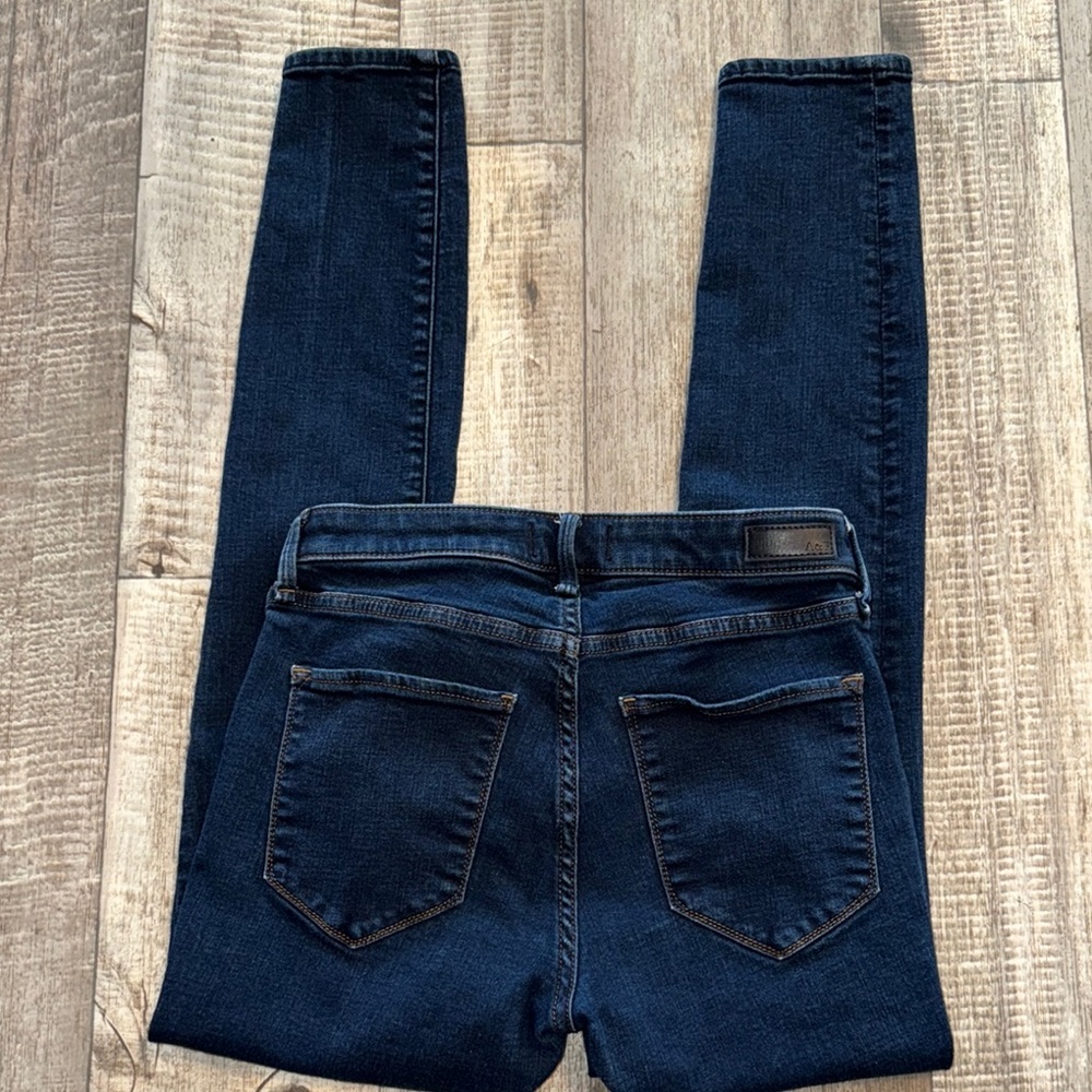 ABERCROMBIE & FITCH  jeans size 28/6‎
